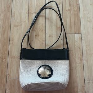 Elegant Black and Cream Seashell Accent Women's Bag